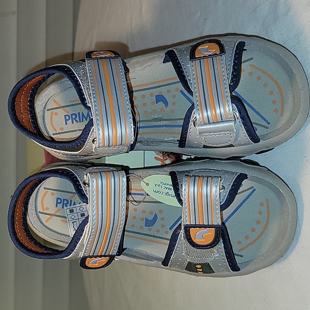 Children's sandals